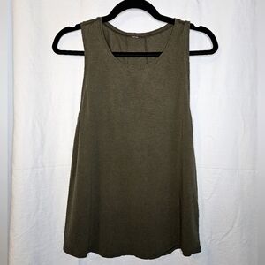 G149. Lululemon Muscle Love Tank in Olive - Size 8 (approx)